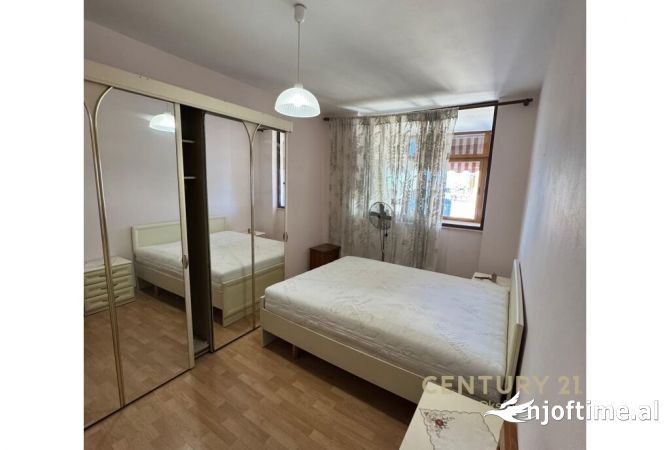Shtepi me qera 1+1 ne Tirane - 650 Euro
