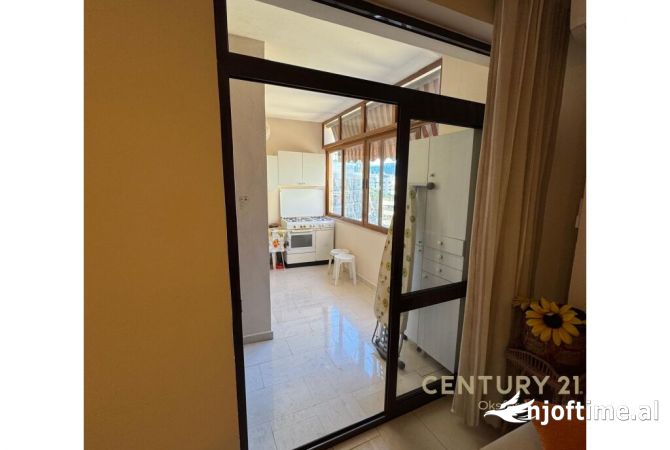 Shtepi me qera 1+1 ne Tirane - 650 Euro