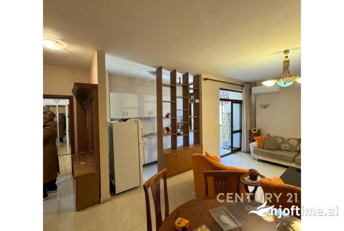 Shtepi me qera 1+1 ne Tirane - 650 Euro