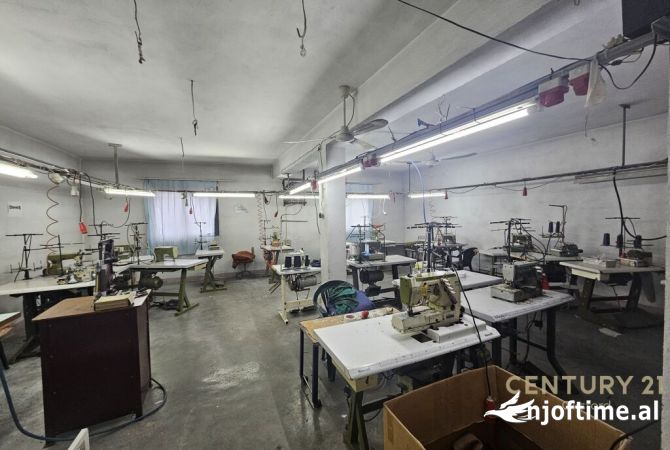 Ambient biznesi me qera 1+1 ne Tirane - 2,000 Euro