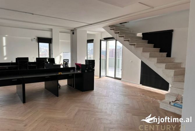 Ambient biznesi me qera 3+1 ne Tirane - 3,000 Euro