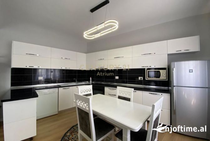 Shtepi me qera 3+1 ne Tirane - 550 Euro