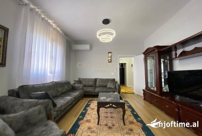 Shtepi me qera 3+1 ne Tirane - 550 Euro