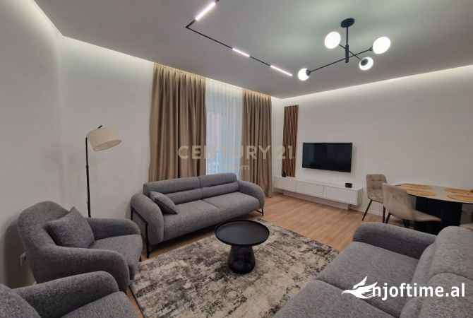 Shtepi me qera 2+1 ne Tirane - 800 Euro