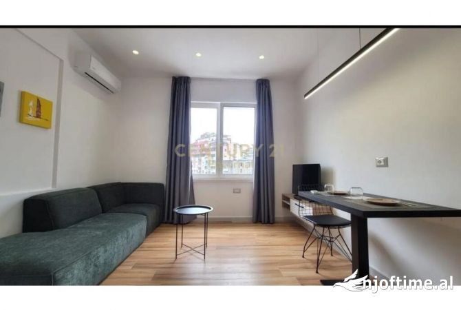 Shtepi me qera Garsoniere ne Tirane - 400 Euro