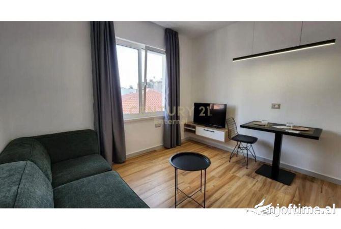 Shtepi me qera Garsoniere ne Tirane - 400 Euro