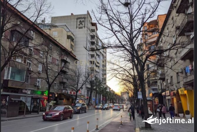 Ambient biznesi me qera 1+1 ne Tirane - 3,500 Euro