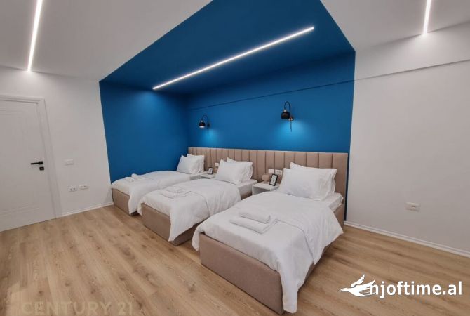 Shtepi me qera Duplex(shtepi me 2 kate) ne Tirane, 2+1, Mobilimi E mobiluar, Pagesa 1,800  Euro.