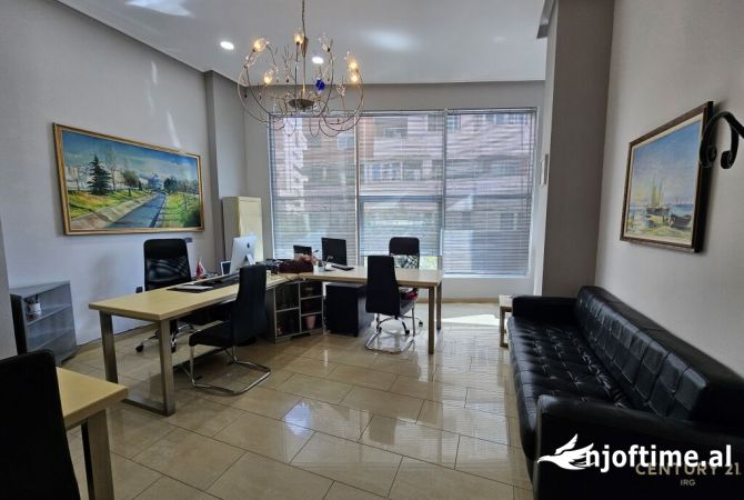 Ambient biznesi me qera 1+1 ne Tirane - 600 Euro