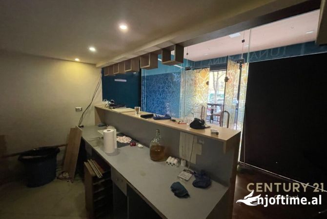 Ambient biznesi me qera 1+1 ne Tirane - 650 Euro