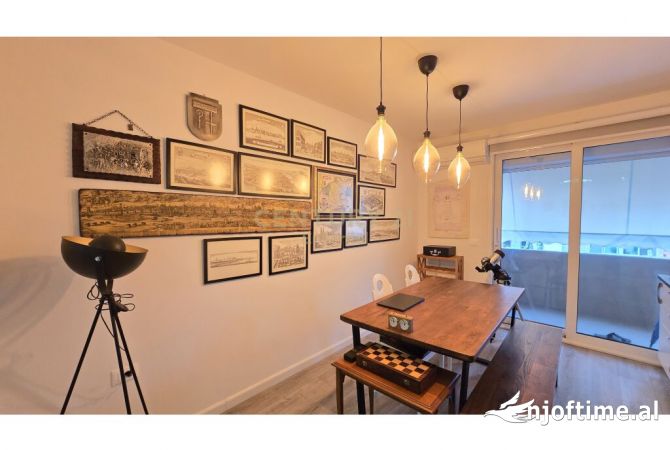 Shtepi ne shitje 2+1 ne Tirane - 255,000 Euro