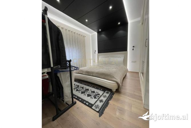 Luxury villas for rent in Tirana 7+1, Furnished