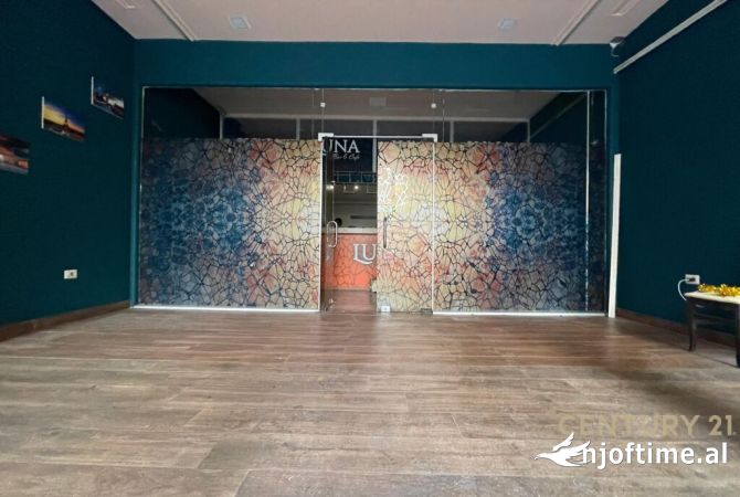 Ambient biznesi me qera 1+1 ne Tirane - 650 Euro