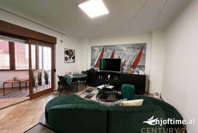 House for Rent 1+1 in Tirana - 900 Euro