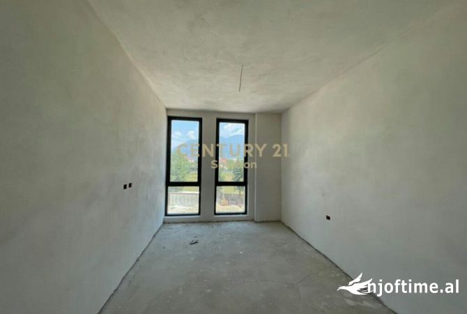 Shtepi ne shitje 3+1 ne Tirane - 234,000 Euro