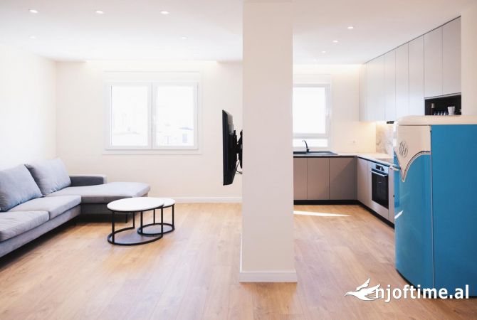 Shtepi me qera Apartament ne Tirane, 2+1, Mobilimi E mobiluar, Pagesa 1,200  Euro.