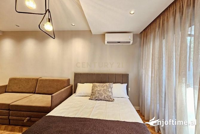 Shtepi me qera Garsoniere ne Tirane - 595 Euro