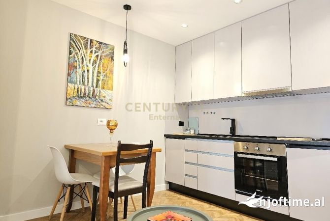 House for Rent Garsoniere in Tirana - 595 Euro