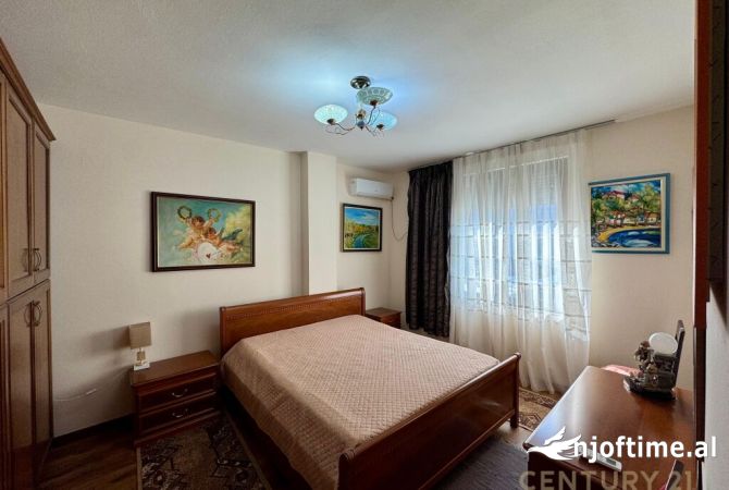 Shtepi me qera 2+1 ne Tirane - 500 Euro