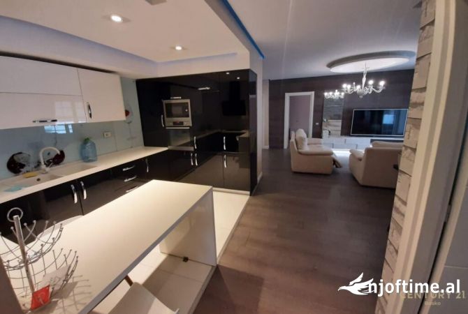 Shtepi me qera 3+1 ne Tirane - 550 Euro