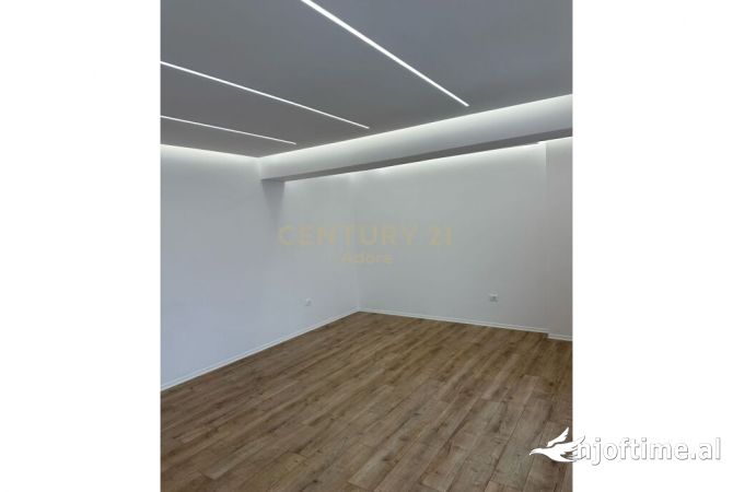 Shtepi ne shitje 1+1 ne Tirane - 144,000 Euro