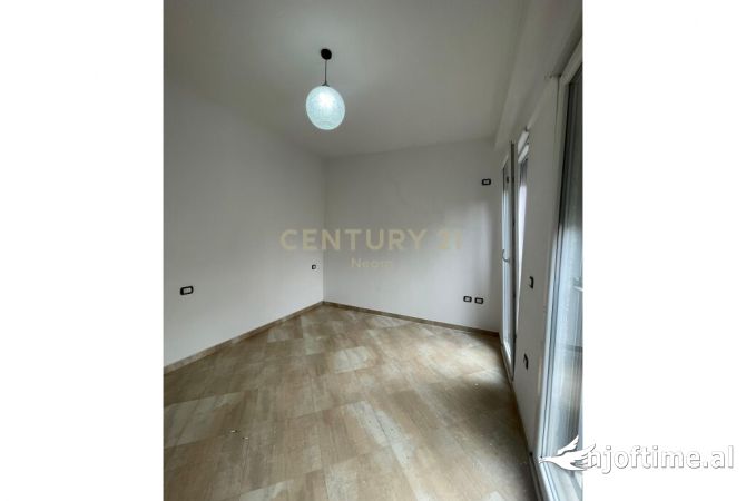 Shtepi me qera 1+1 ne Tirane - 550 Euro