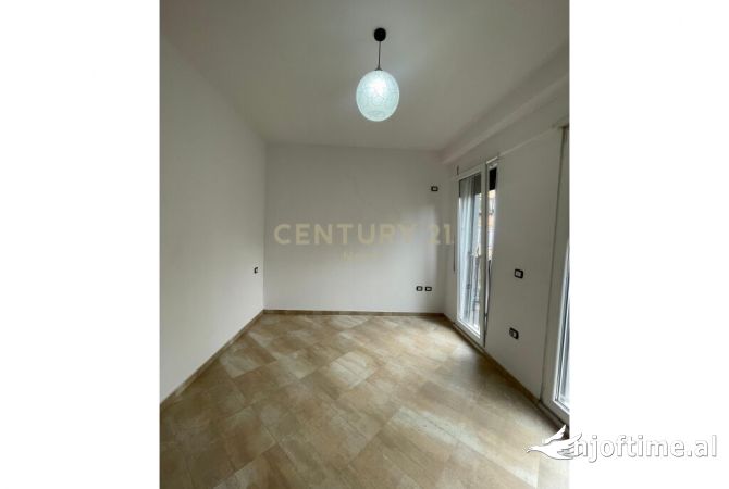 Shtepi me qera 1+1 ne Tirane - 550 Euro