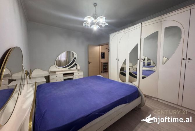 Shtepi me qera 2+1 ne Tirane - 550 Euro