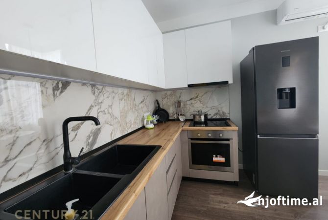 Shtepi me qera 1+1 ne Tirane - 700 Euro