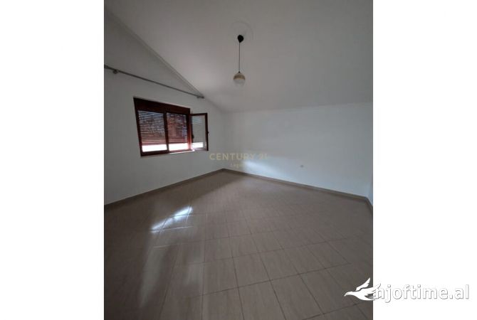 Shtepi me qera 2+1 ne Tirane - 500 Euro