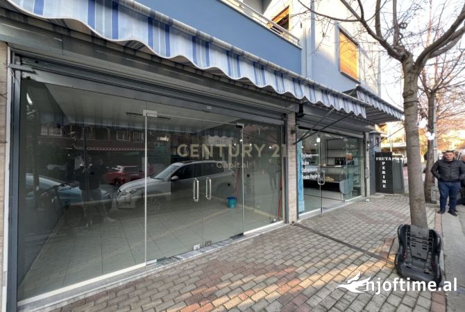 Business Property for Rent 1+1 in Tirana - 1,000 Euro
