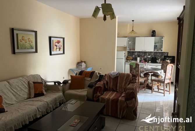 Shtepi ne shitje 2+1 ne Tirane - 186,860 Euro