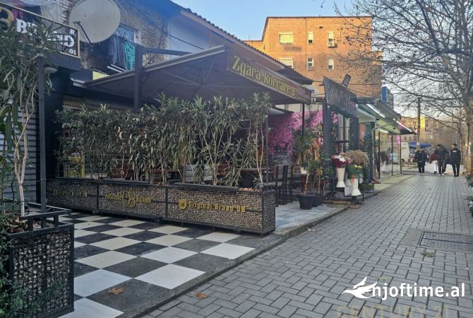 Ambient biznesi me qera 1+1 ne Tirane - 700 Euro