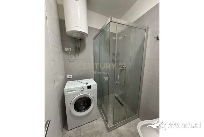 Shtepi me qera Apartament ne Tirane, 1+1, Mobilimi E mobiluar, Pagesa 550  Euro.