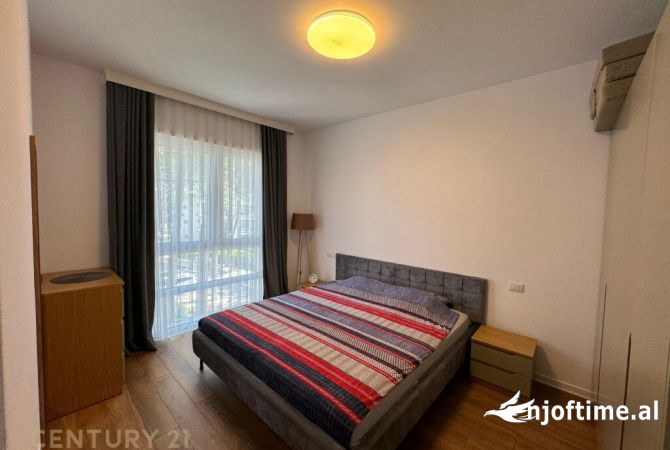 Shtepi ne shitje Apartament ne Durres, 2+1, Mobilimi E mobiluar, Pagesa 295,000  Euro.