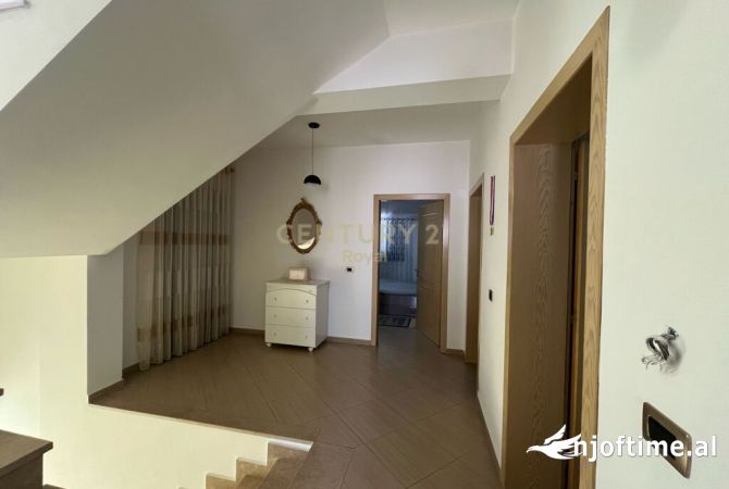 Shtepi me qera 4+1 ne Tirane - 3,000 Euro