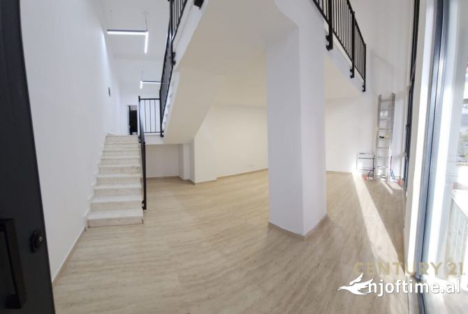 Ambient biznesi me qera 1+1 ne Tirane - 1,000 Euro