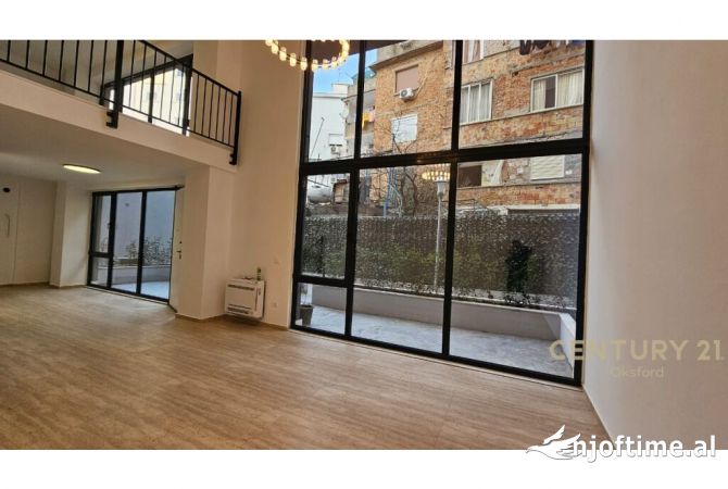 Ambient biznesi me qera 1+1 ne Tirane - 900 Euro