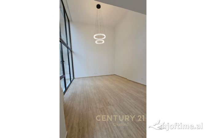 Ambient biznesi me qera 1+1 ne Tirane - 900 Euro