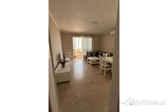 Shtepi me qera 1+1 ne Tirane - 700 Euro