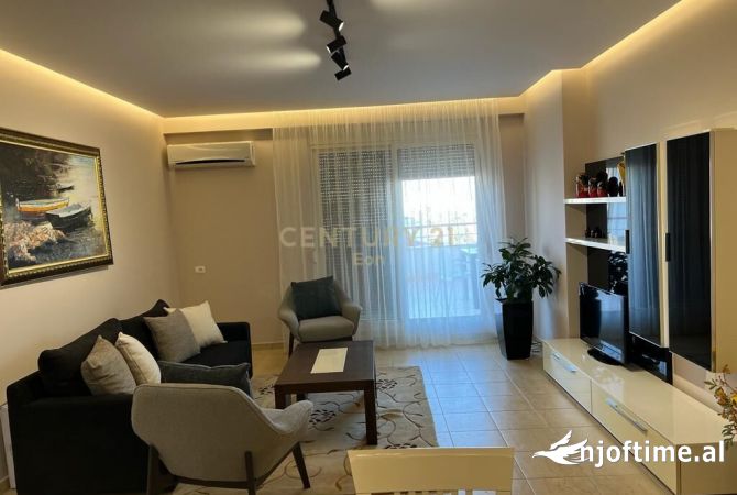 Shtepi ne shitje 1+1 ne Durres - 175,000 Euro