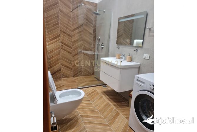 Shtepi ne shitje Apartament ne Durres, 1+1, Mobilimi E mobiluar, Pagesa 175,000  Euro.