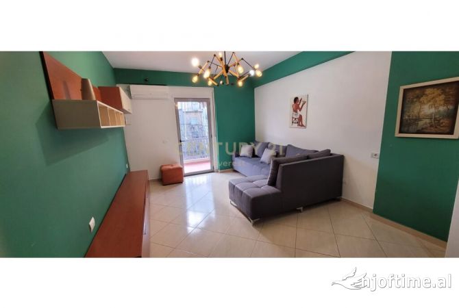 Shtepi me qera 1+1 ne Tirane - 400 Euro