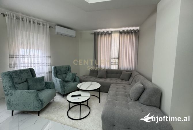 Shtepi me qera 2+1 ne Tirane - 800 Euro