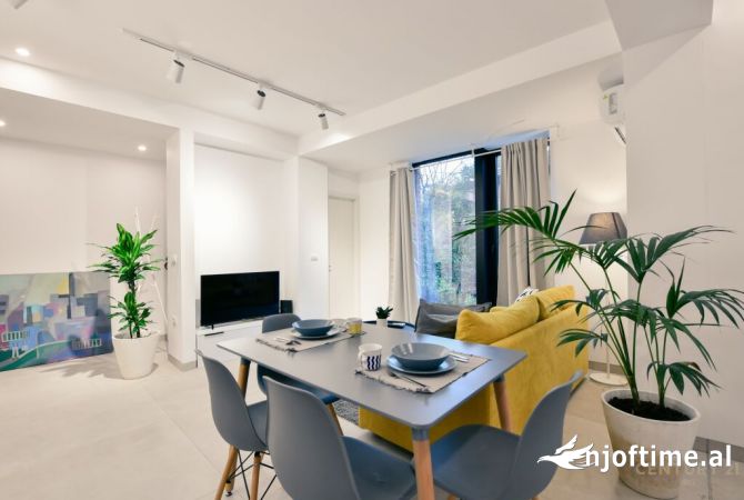 Shtepi me qera Garsoniere ne Tirane - 580 Euro