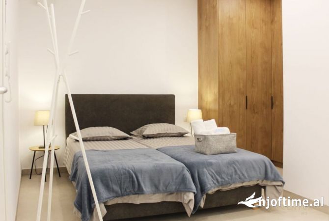 Shtepi me qera Garsoniere ne Tirane - 600 Euro