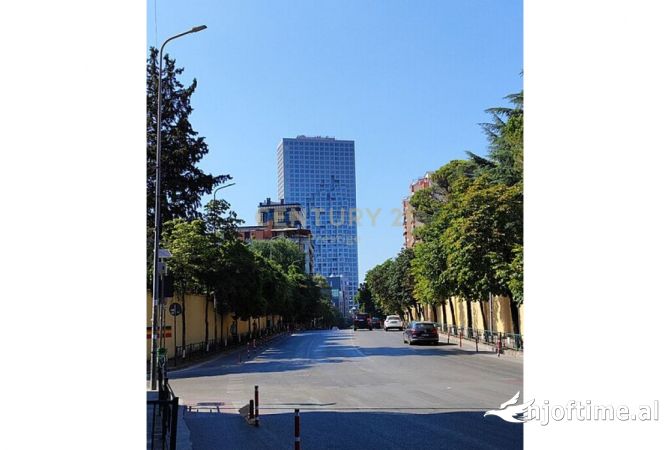 Shtepi me qera 3+1 ne Tirane - 900 Euro