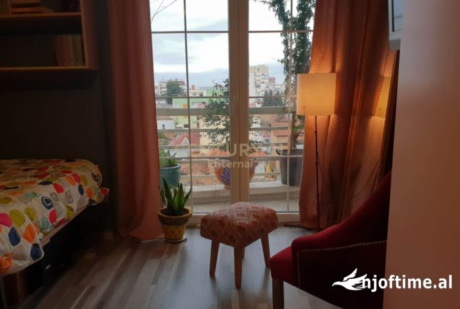 Shtepi me qera 2+1 ne Tirane - 600 Euro