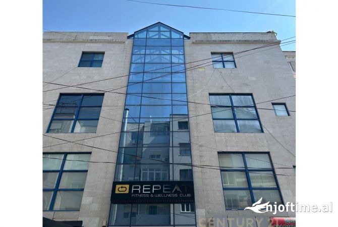 Ambient biznesi ne shitje 1+1 ne Tirane - 140,000 Euro
