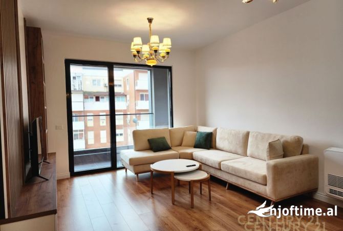 Shtepi me qera 2+1 ne Tirane - 1,200 Euro